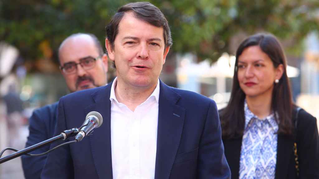 El presidente de la Junta, Alfonso Fernández Mañueco, durante su intervención en Ponferrada este miércoles.