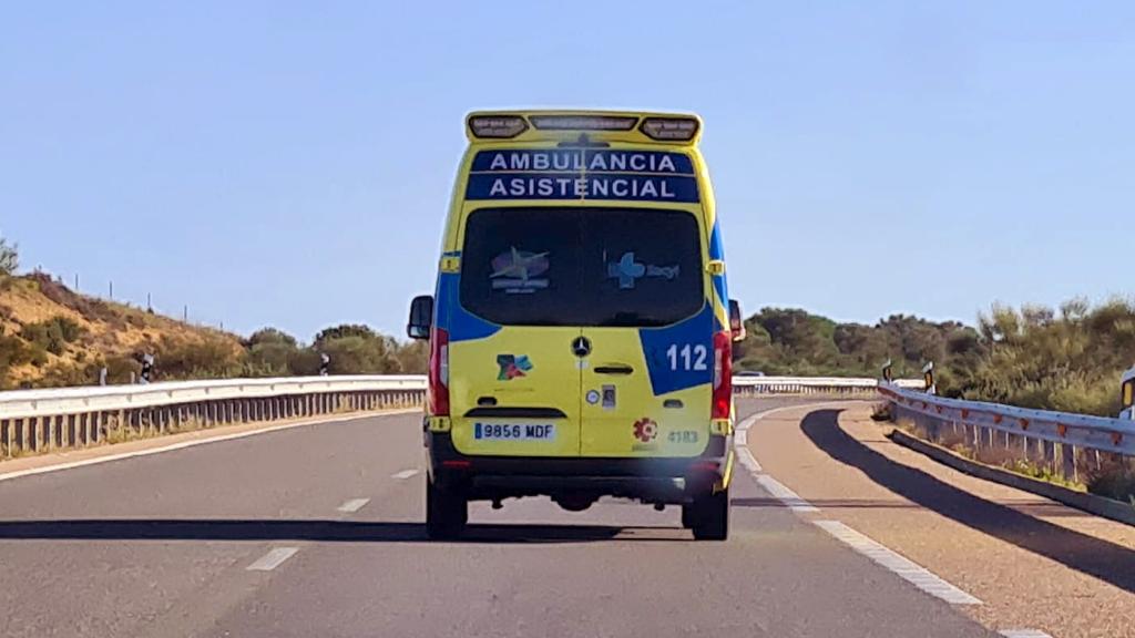 Imagen de una ambulancia del 112.