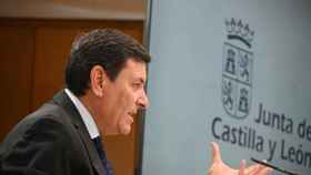 El consejero de Economía y Hacienda y portavoz de la Junta, Carlos Fernández Carriedo, en la comparecencia posterior al Consejo de Gobierno.