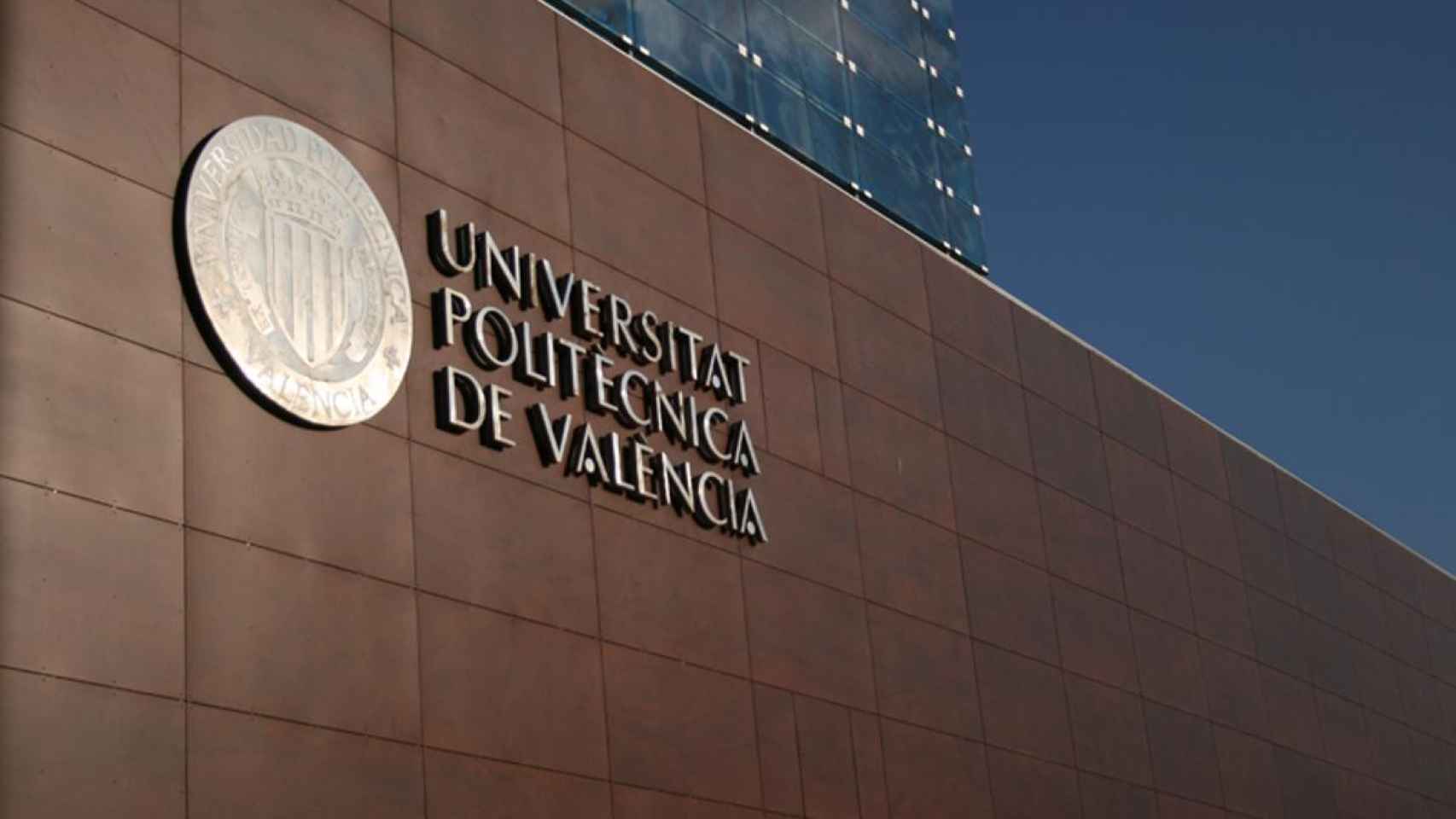 Fachada de la Universidad Politécnica de Valencia.