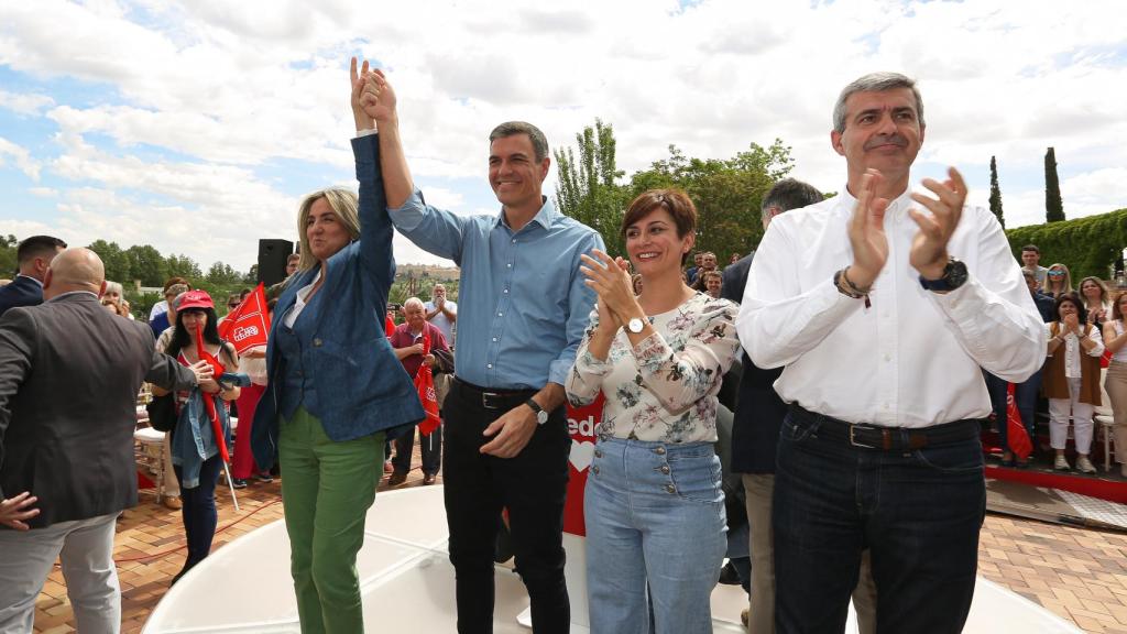 Milagros Tolón, Pedro Sánchez, Isabel Rodríguez y Álvaro Gutiérrez, de izquierda a derecha.