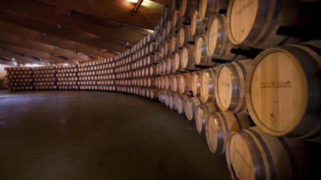 Barricas de la bodega García Carrión.