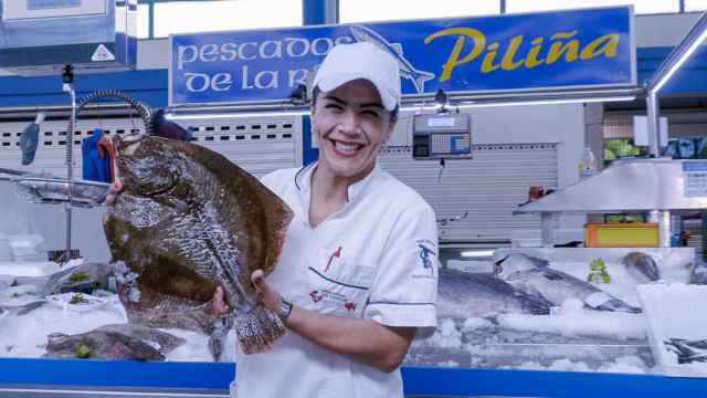 Pilar lleva desde los 15 años trabajando en la pescadería, un negocio familiar que se remonta a su tatarabuela