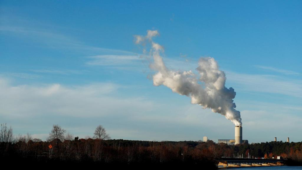 Planta de energía Marshall, de Duke Energy en Sherrills Ford, Carolina del Norte (EEUU).