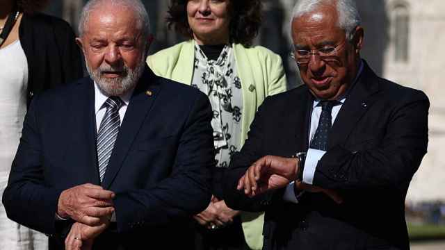 Lula da Silva, presidente de Brasil, junto al Primer Ministro portugués, Antonio Costa.