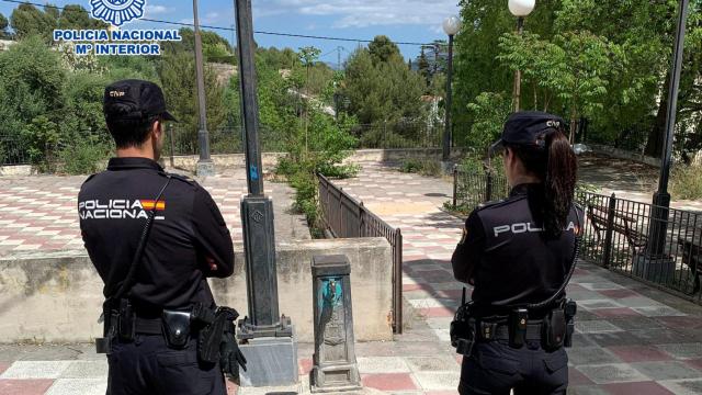 Arrancan una fuente pública de hierro y la venden en una chatarrería en Alcoy