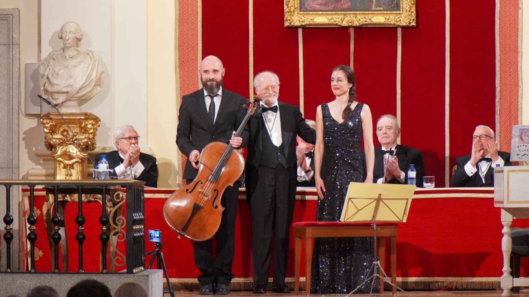 El violonchelista Guillermo Turina, el compositor José Luis Turina y la clavecinista Eva del Campo. Foto: RABASF