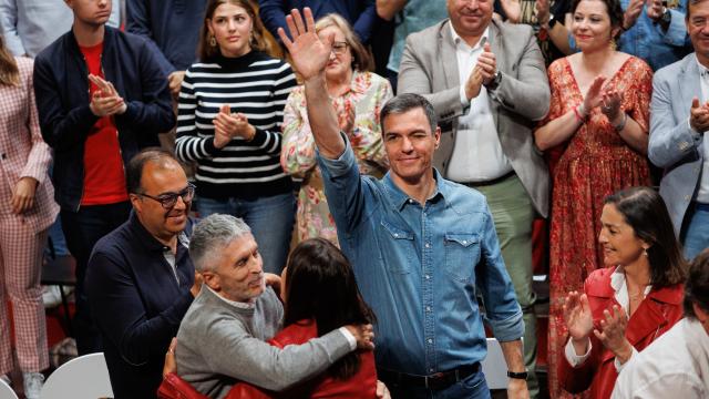 El presidente Pedro Sánchez este domingo en un acto en Fuenlabrada.