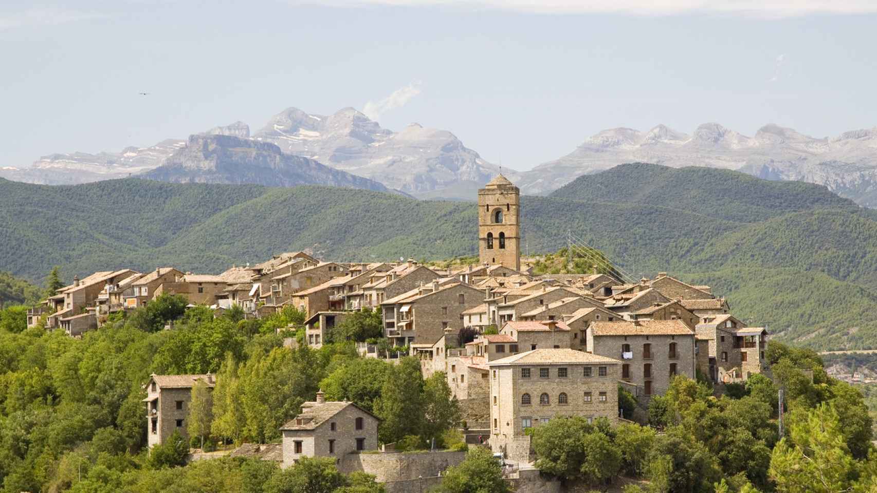 Este pueblo de montaña es el más bonito de España, según National Geographic