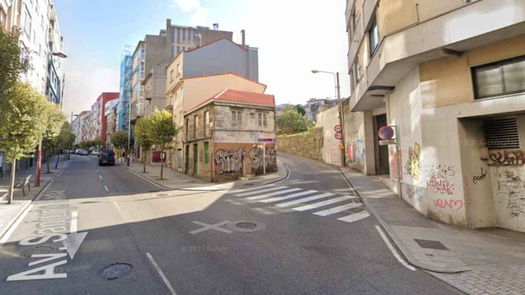 Entrada a la calle Coutadas desde Sanjurjo Badía.