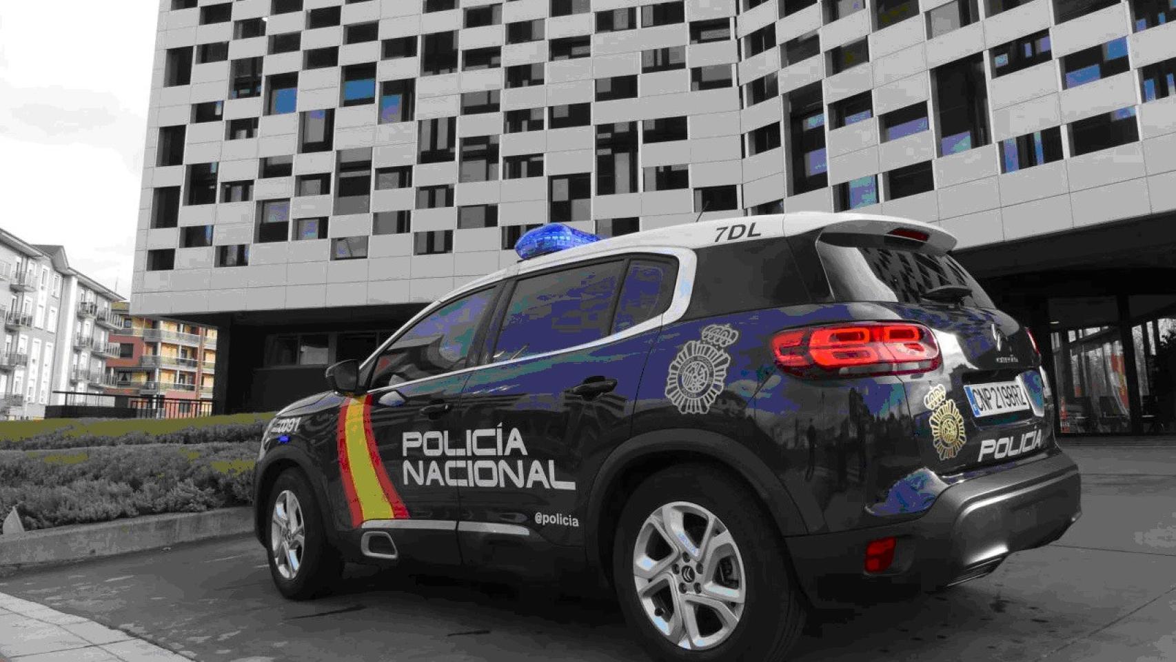 Vehículo de la Policía Nacional