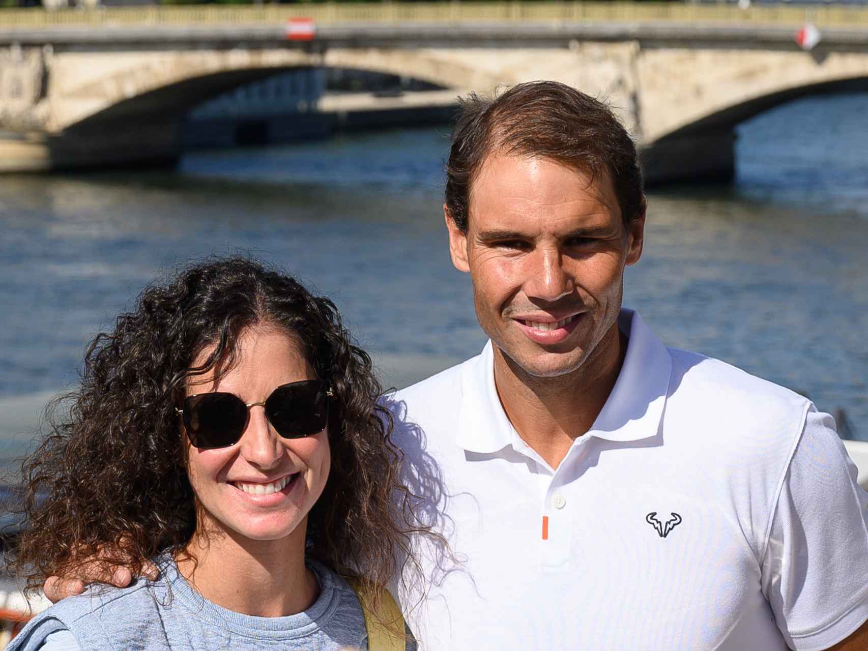 El matrimonio formado por Rafa y Xisca en una imagen tomada en París, durante el Roland Garros de junio de 2022.