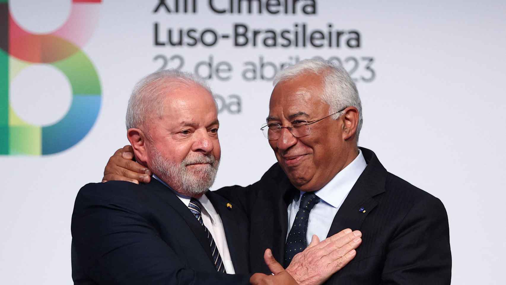 Lula y el primer ministro de Portugal, Antonio Costa, en la Cumbre Portugal-Brasil, este lunes en Lisboa.