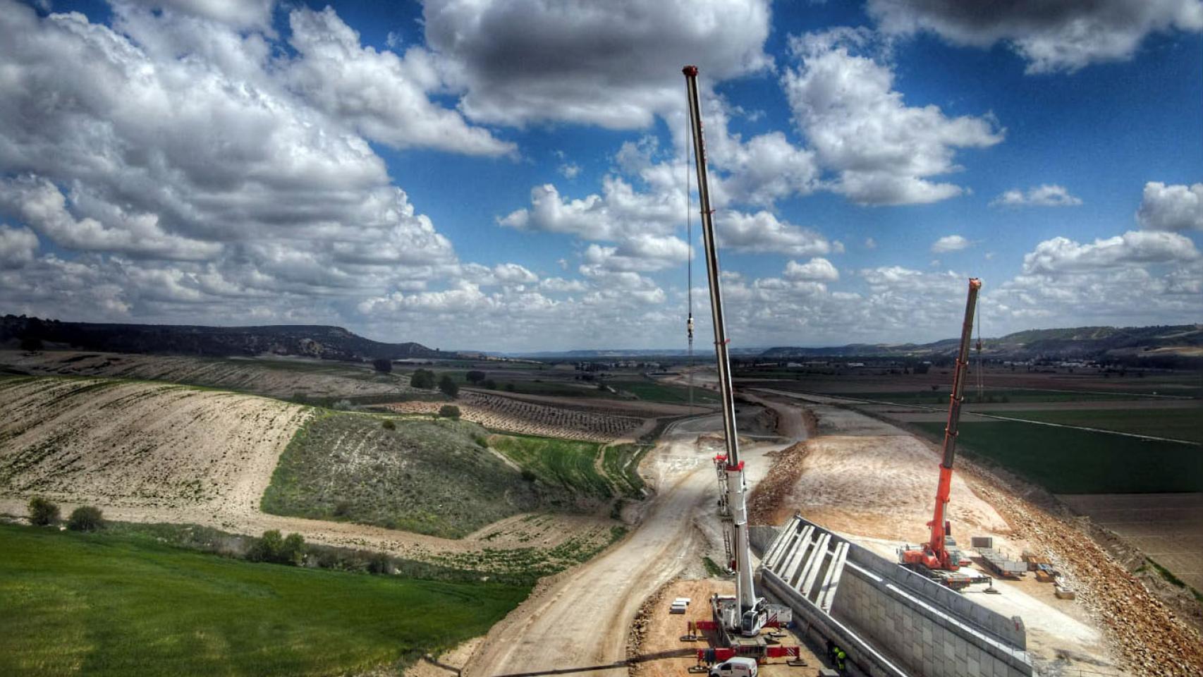 Imagen de archivo de las obras de la A-11, entre Tudela de Duero y Quintanilla de Arriba.