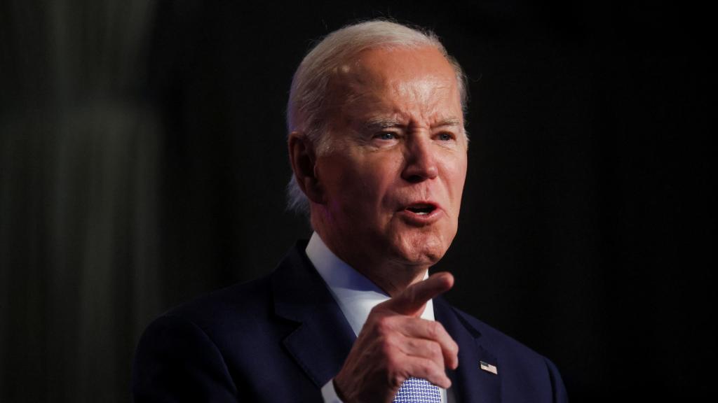 El presidente de EEUU, Joe Biden , tras anunciar su campaña de reelección para presidente, en la Conferencia Legislativa de Sindicatos de Construcción de América del Norte en el Washington Hilton.