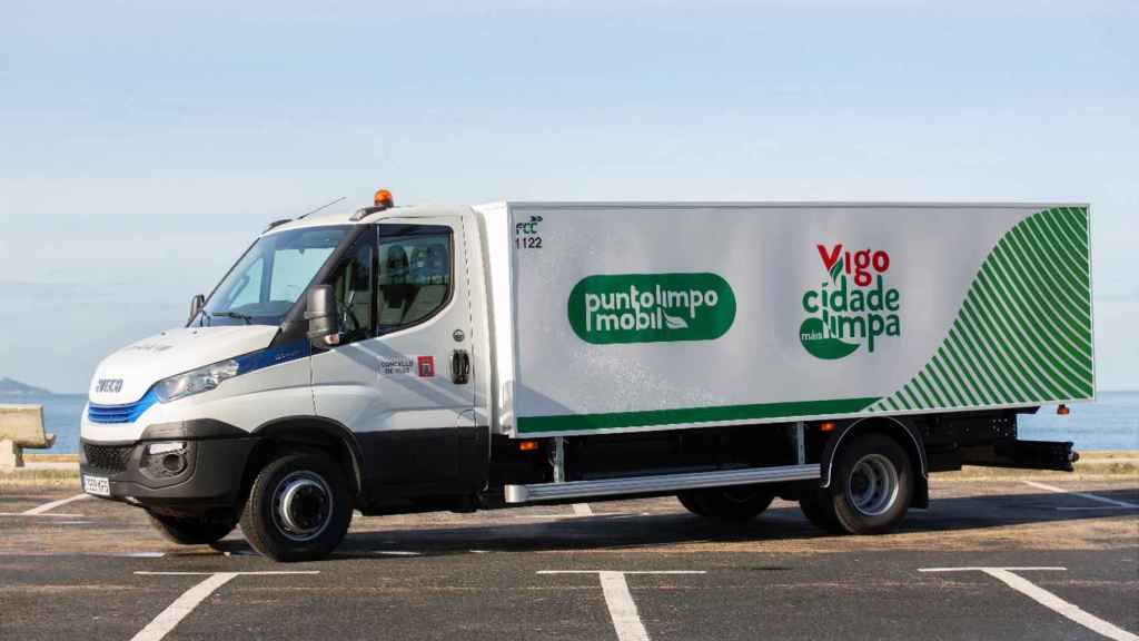 Nuevo vehículo de recogida de residuos electrónicos en Vigo.