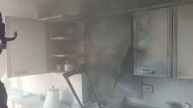 Incendio en una campana extractora de una vivienda.
