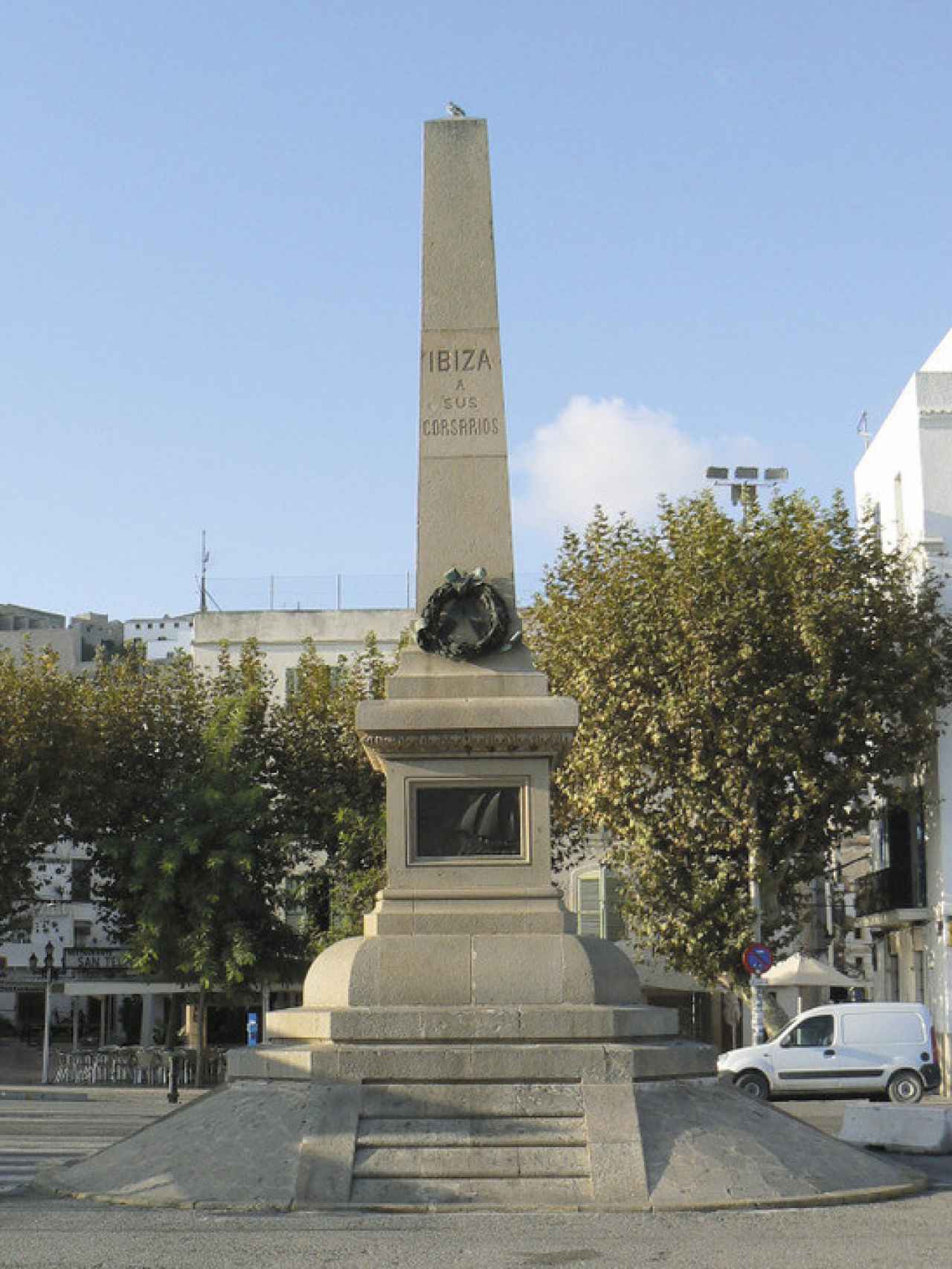 Monumento a los corsarios de Ibiza.