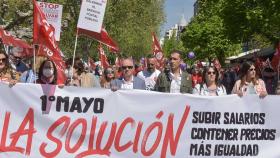 Los dirigentes de UGT y CCOO en Castilla y León, Faustino Temprano y Vicente Andrés, durante la manifestación del 1 de mayo de 2022.