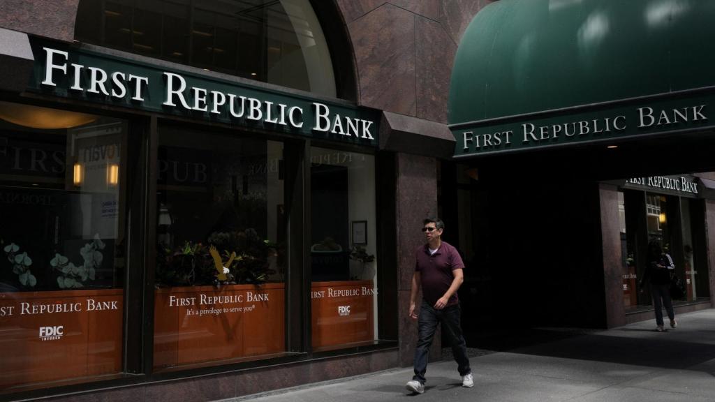 Sucursal de First Republic Bank.