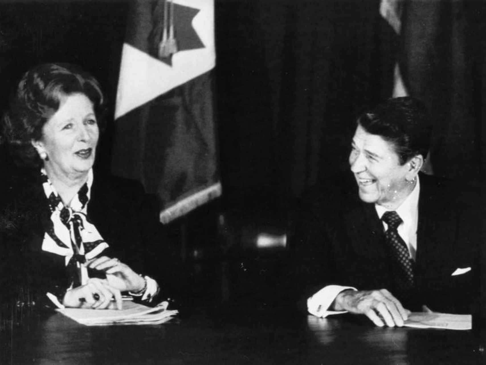 Margaret Thatcher y Ronald Reagan, durante un encuentro en Nueva York en 1985.