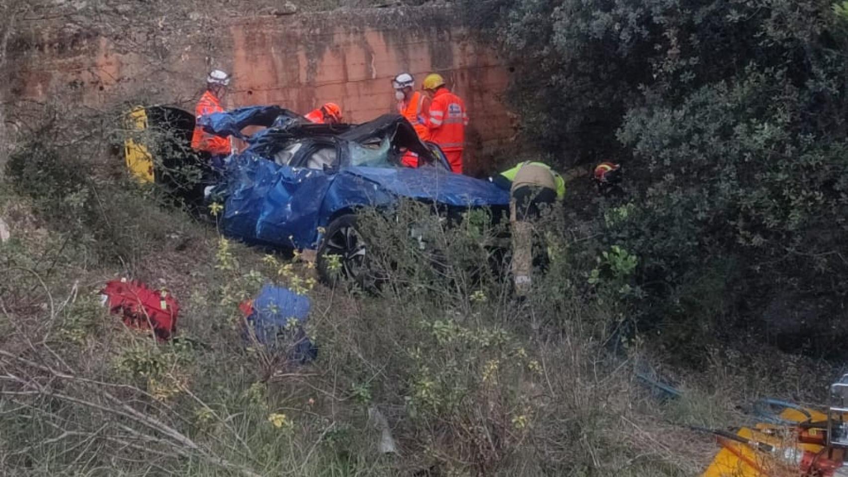 Imagen del vehículo tras el accidente en Soria