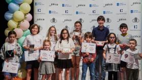 Estudiantes ganadores de la XIII edición