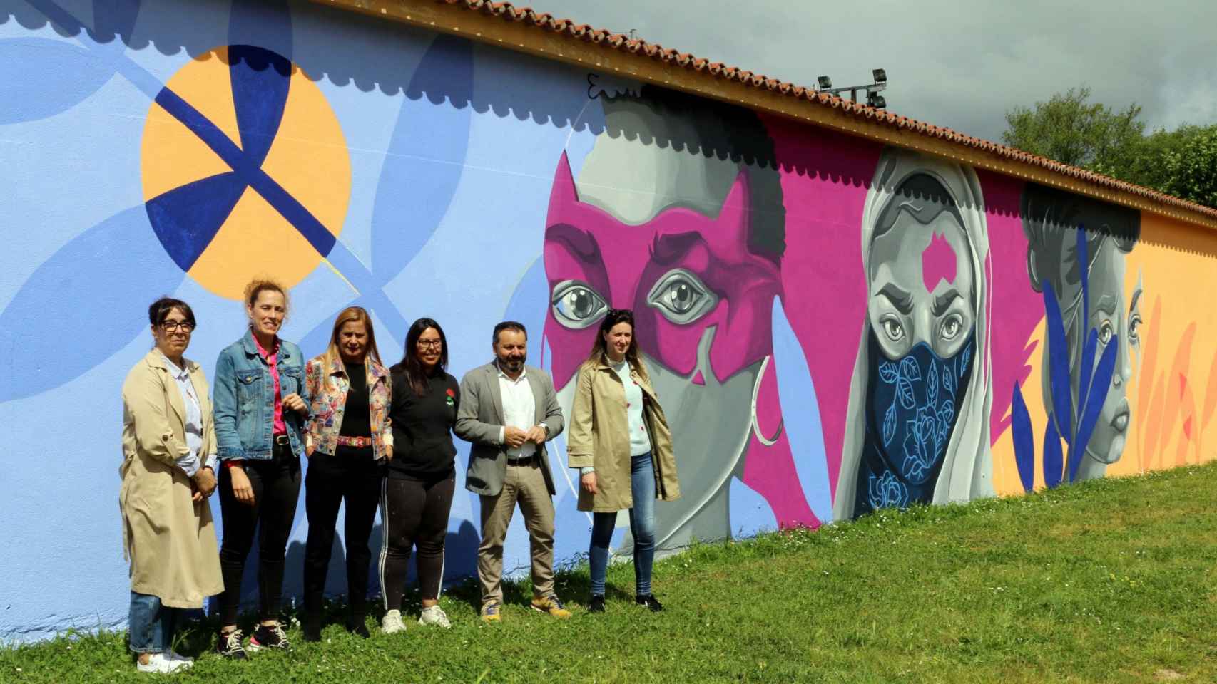 Mural en Gondomar de la artista viguesa Tamara Baz contra las violencias machistas.