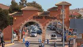 Imagen de archivo de la entrada a Ciudad Quesada (Rojales, Alicante).