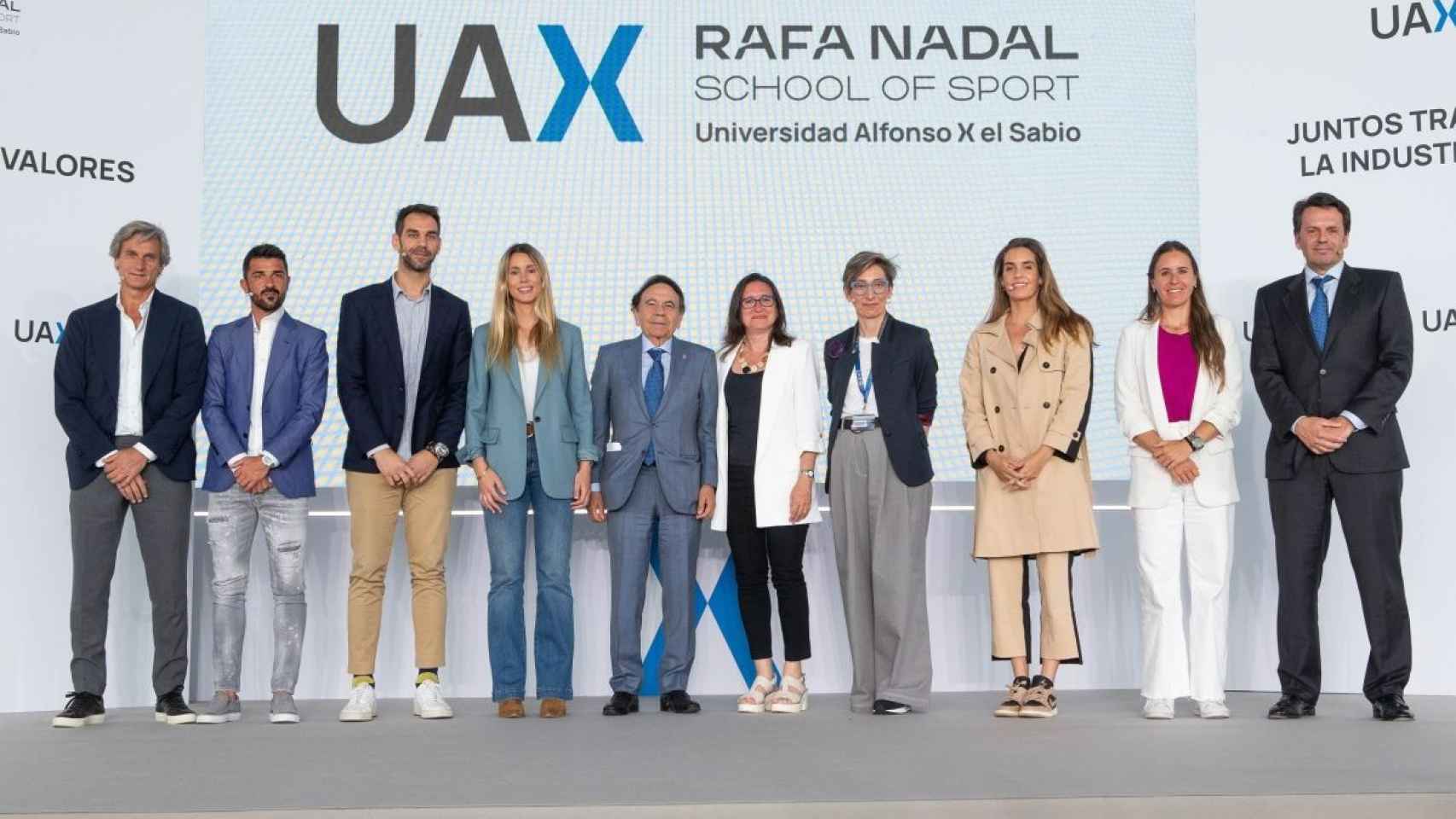 David Villa, José Manuel Calderón, Ona Carbonell,  Anabel Medina y Carlos Costa, alguno de los participantes en el evento.