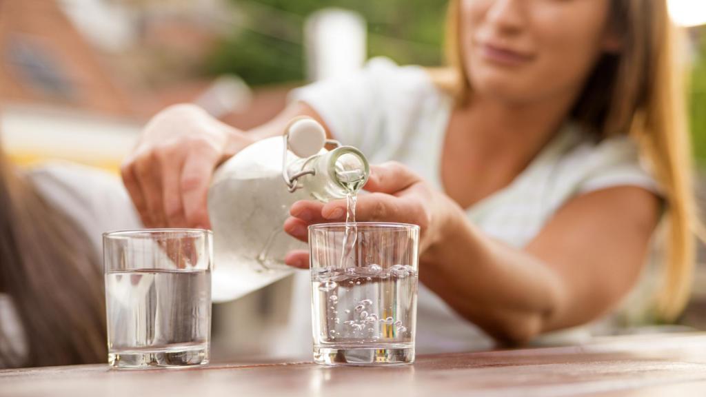 Vasos de agua (Istock)