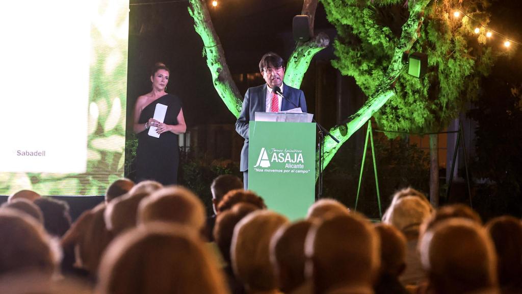 José Vicente Andreu en la noche de la agricultura alicantina reivindica el trasvase Tajo-Segura.