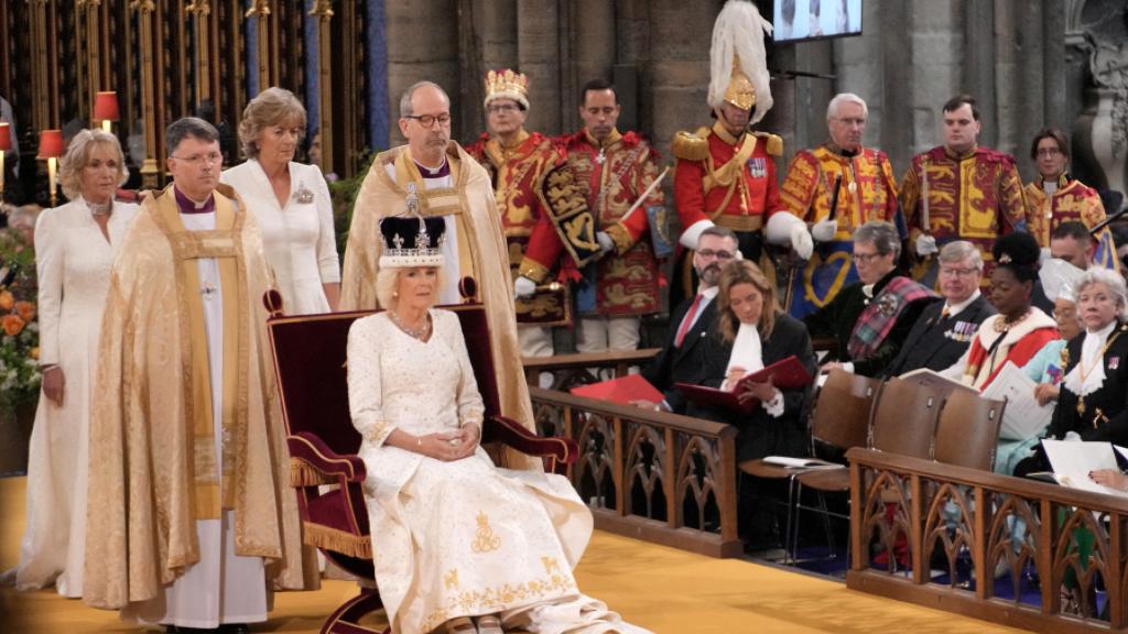 Camila, coronada como Reina consorte de Inglaterra.