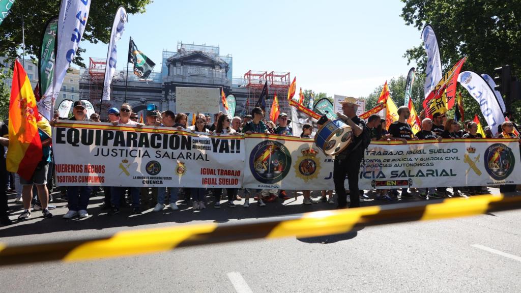 Manifestación de cuerpos y fuerzas de seguridad del Estado, este sábado en Madrid.