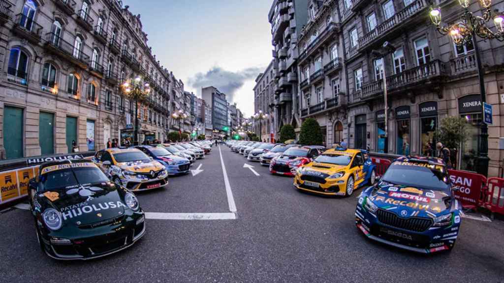 Imagen de los coches participantes en la edición de 2022.