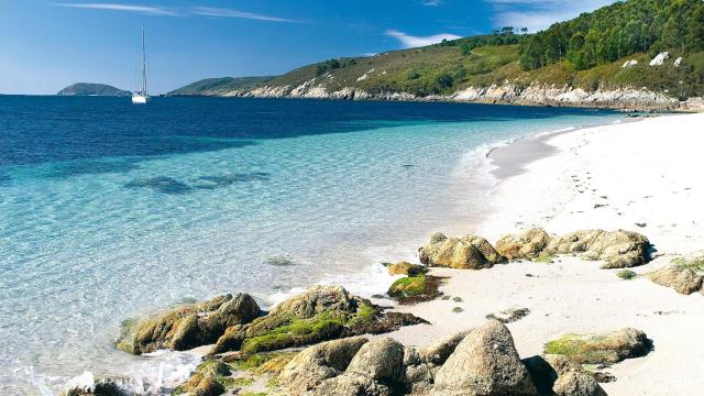 Playa de Melide, Isla de Ons. Foto: Naviera Mar de Ons