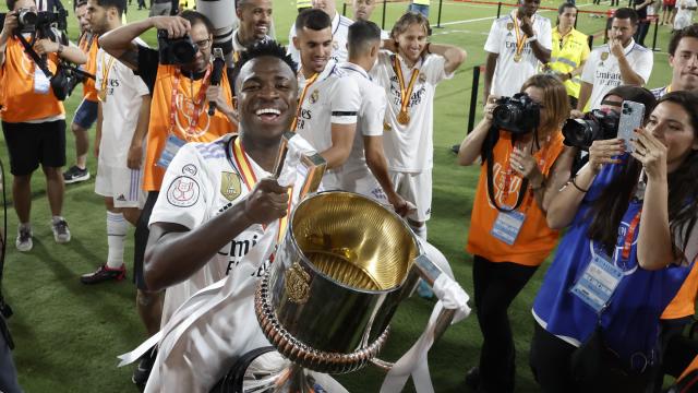 Vinicius, con la Copa del Rey