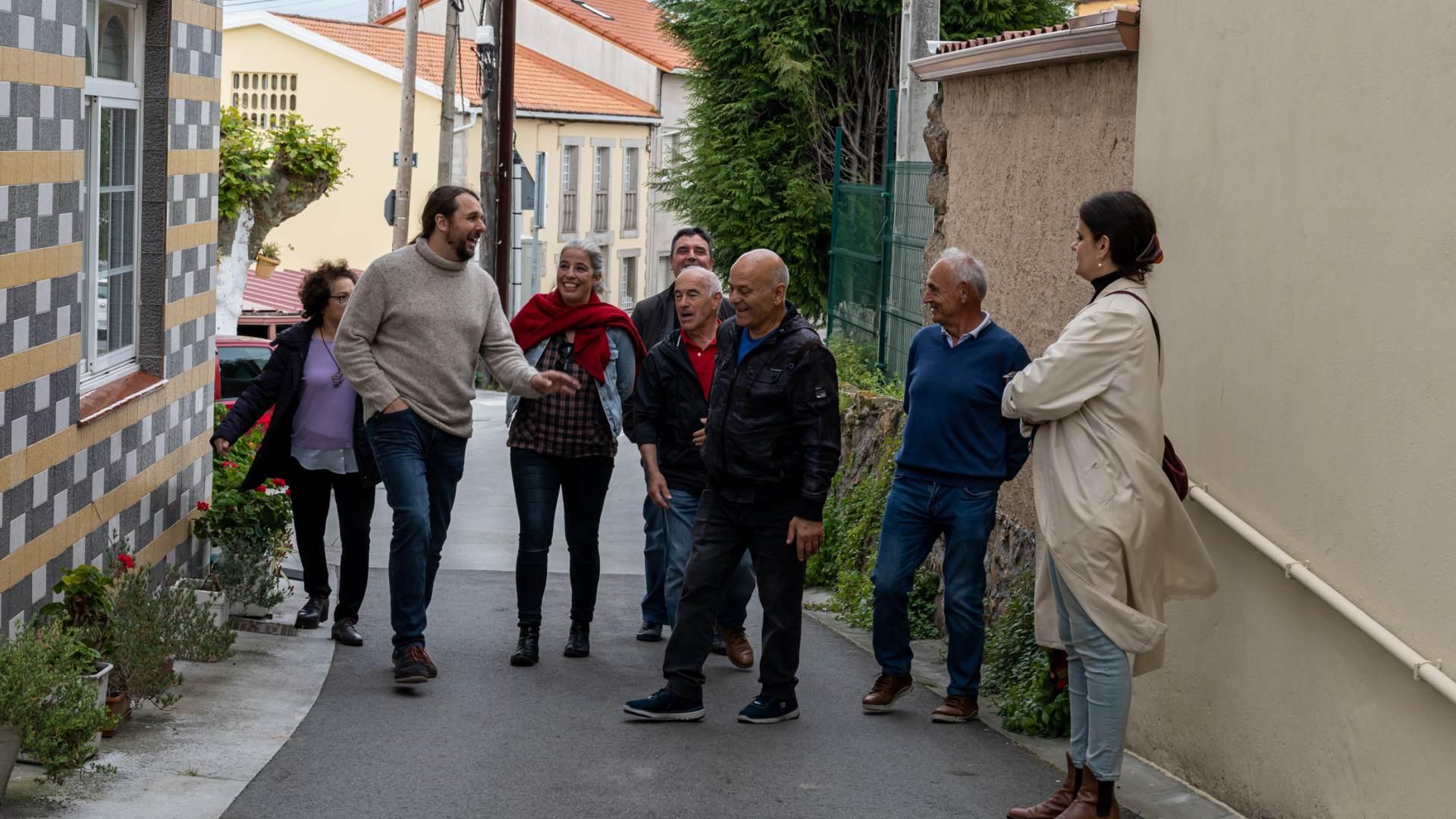 Visita de Xan Xoe al barrio de Feáns