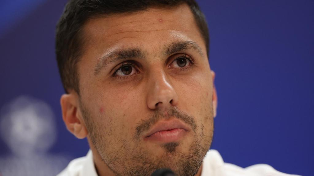 Rodri Hernández, en rueda de prensa de la Champions League con el Manchester City