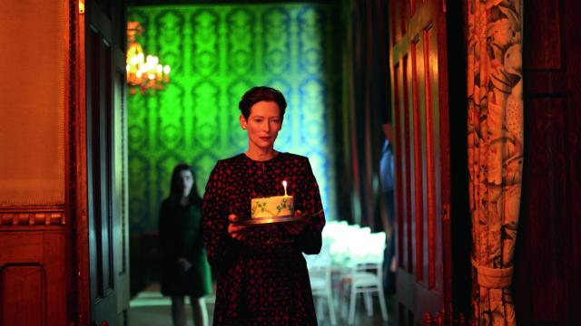 Tilda Swinton en 'La hija eterna' / Foto: A24