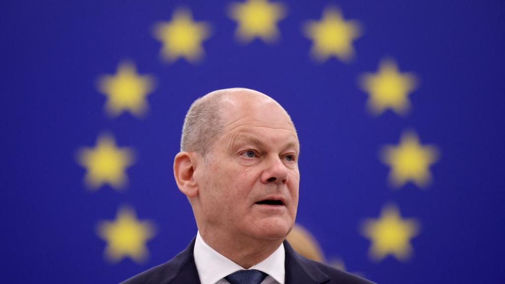 El canciller alemán, Olaf Scholz, durante su discurso este martes ante el pleno de la Eurocámara en Estrasburgo