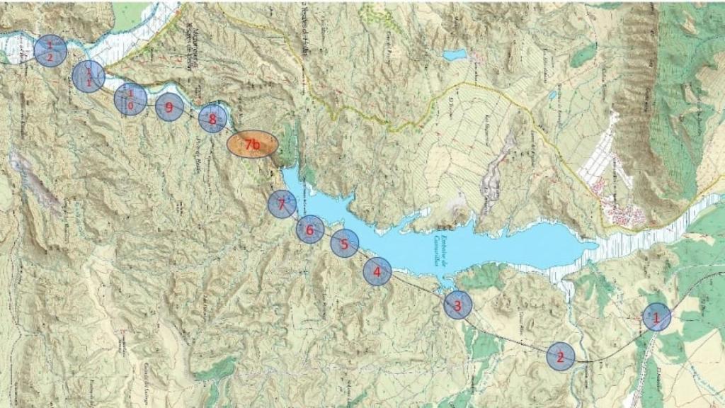 Sobre 11 kilómetros de vía férrea se plantean 12 paradas tematizadas.