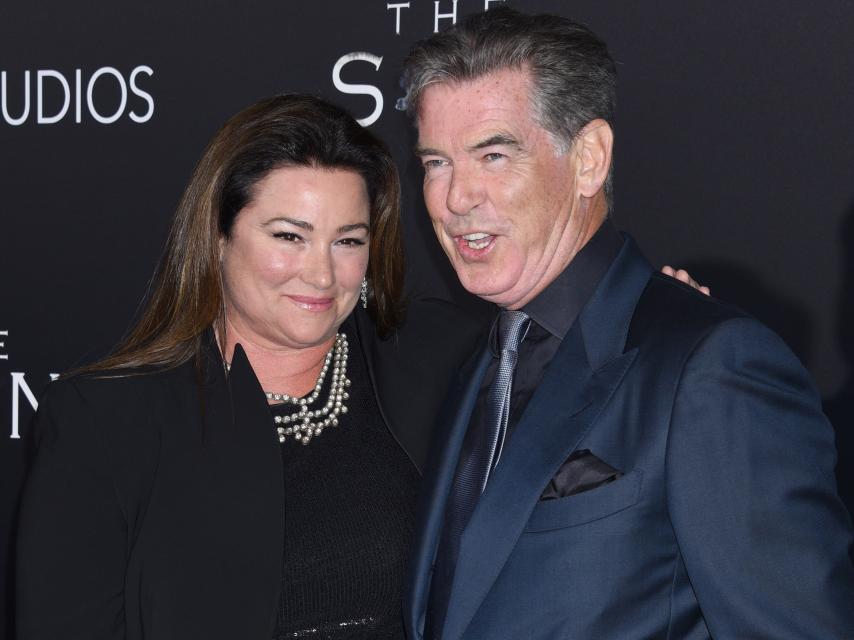 Pierce Brosnan y su esposa Keely, en una imagen de 2017.