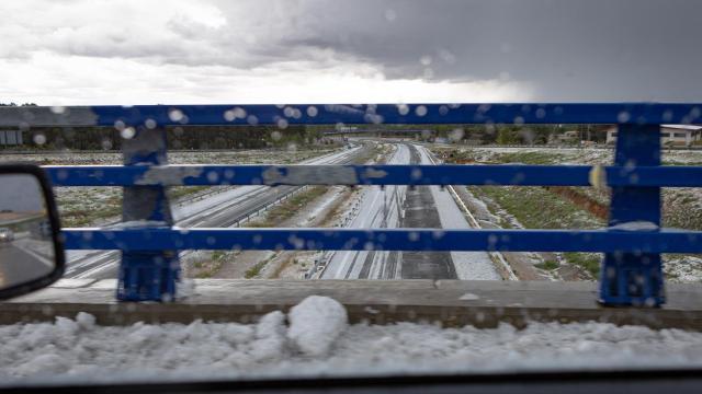 Tormenta de granizo a la altura del municipio soriano de Almazán.