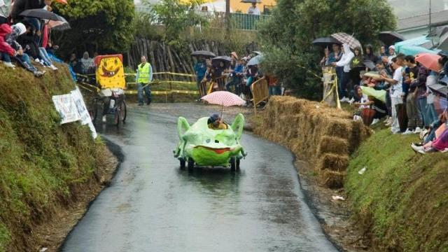 Las carrilanas de Valdoviño, sin frenos hacia la Fiesta de Interés Turístico de Galicia