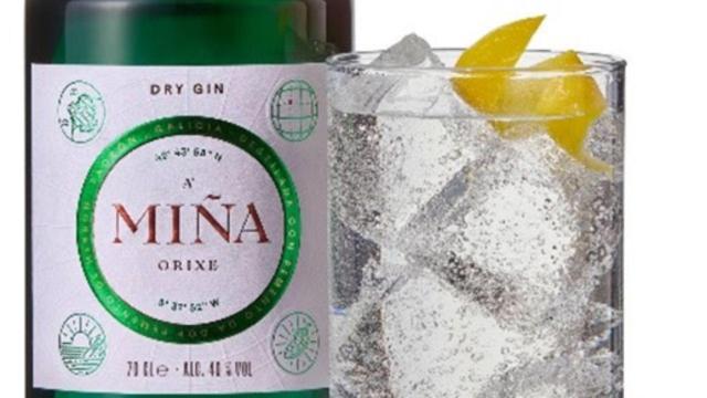 Nace A’Miña Orixe, una ginebra gallega elaborada con pimientos de padrón D.O.P