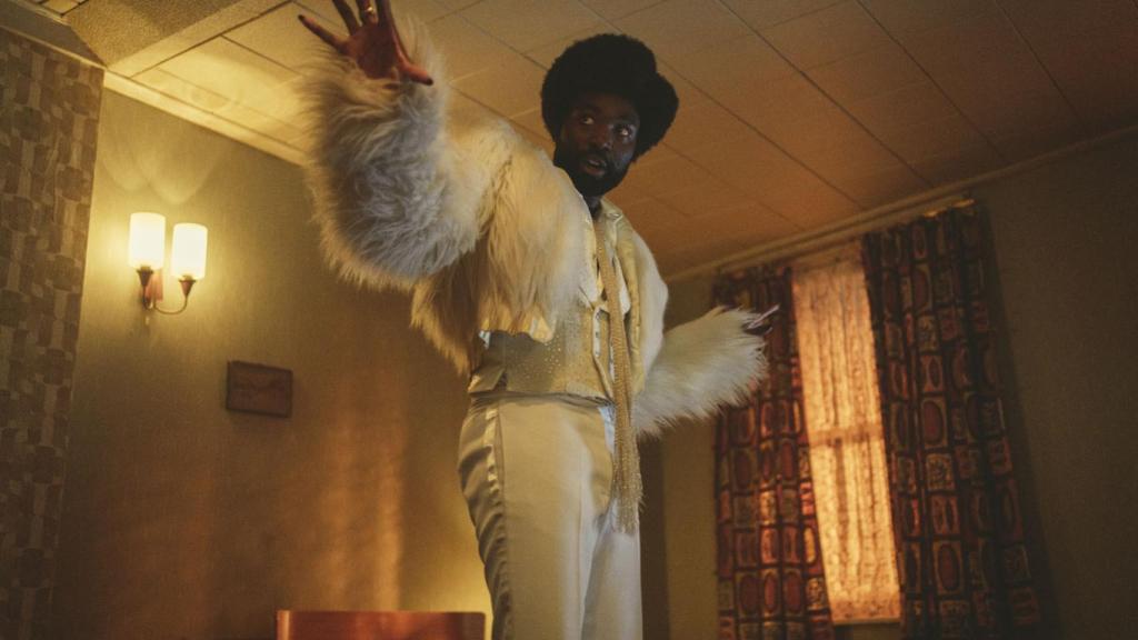 Paapa Essiedu en 'Demon 79' de 'Black Mirror'