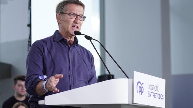 Alberto Núñez Feijóo, líder del PP, este jueves durante un mitin en Logroño.