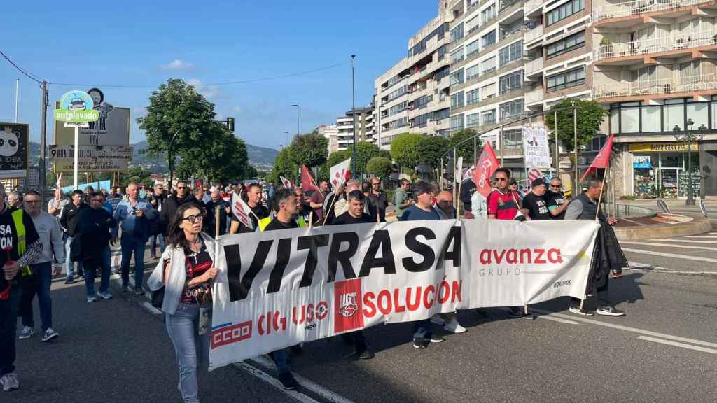 Manifestación de los trabajadores de Vitrasa esta mañana.