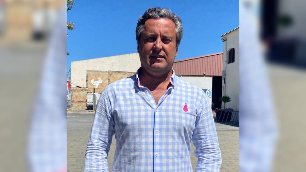 Manuel Torres, exmiembro de Vox pide para el voto para el PSOE de Chiclana.
